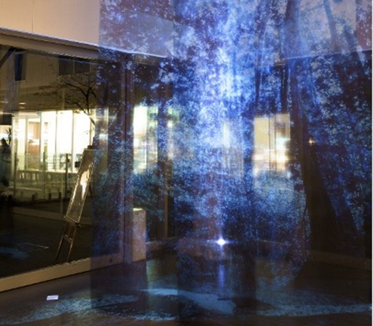 事例紹介　鍛治瑞子様　「SPILT WATER…?」展でのインスタレーション展示作品
