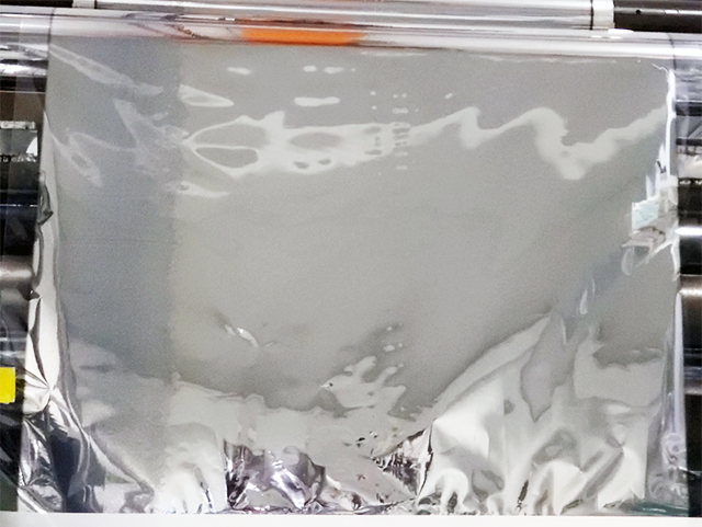 PETフィルムへの蒸着対応