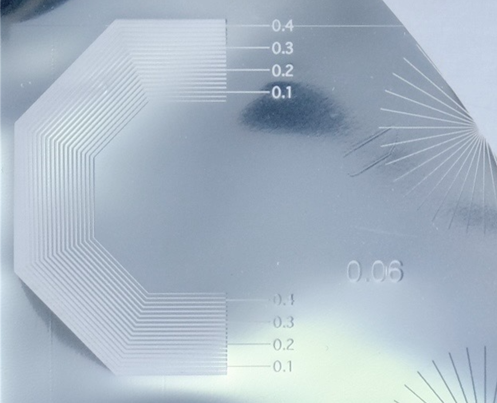 PETフィルムに均一に蒸着する技術